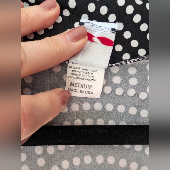 💥💥💥 Sale Vintage stretchy black white polka dot Size M runs small - Picture 5 of 6